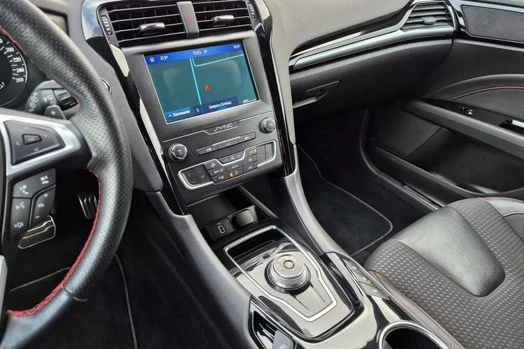 Ford mondeo zdjęcie 22