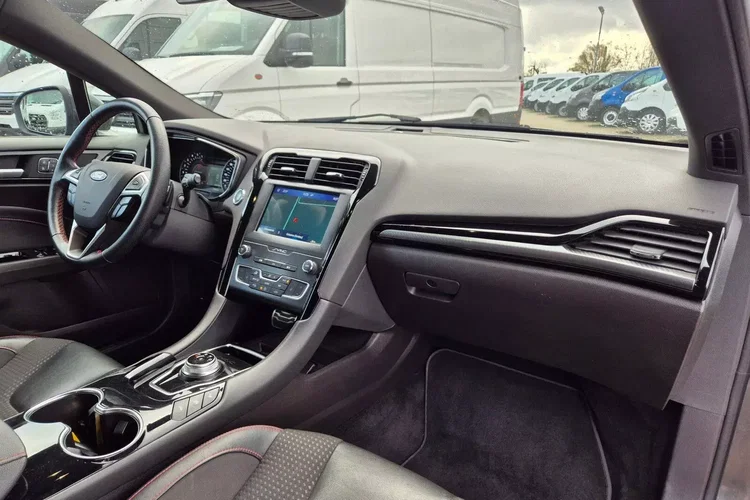 Ford mondeo zdjęcie 29