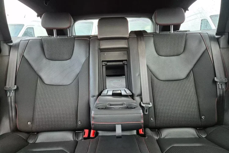 Ford mondeo zdjęcie 32