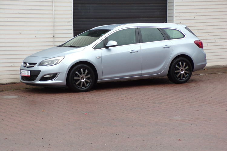 Hyundai i40 Xenon /Klimatronic /Led /1.6 /GDI /2013r zdjęcie 12