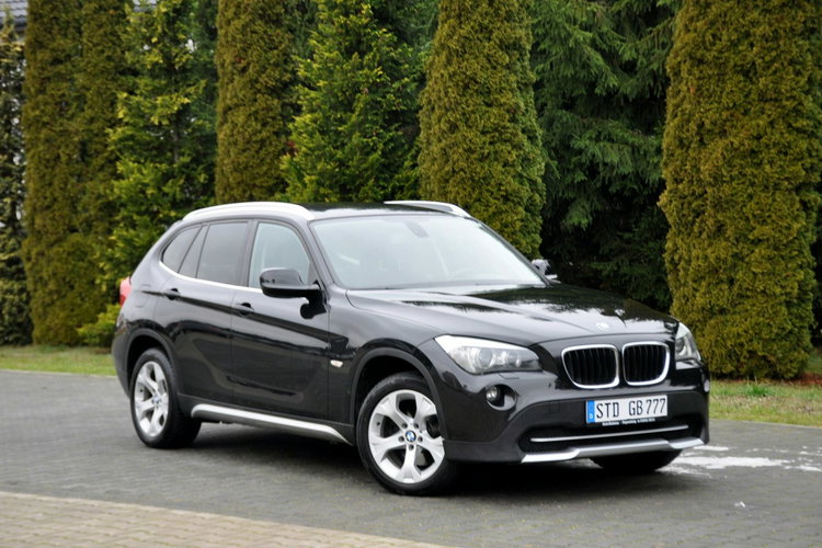 BMW X1 2.0d(163KM) Bi-Xenon Ringi Klimatronik Welur Reling Chrom Alu17"ASO zdjęcie 3