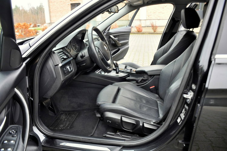 BMW 320 2.0d(143KM) Luxury Xenon Ringi Duża Navi El.Klapa I Wł Skóry Alu17" zdjęcie 21