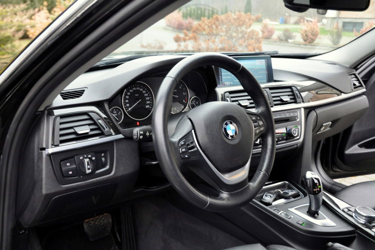 BMW 320 2.0d(143KM) Luxury Xenon Ringi Duża Navi El.Klapa I Wł Skóry Alu17" zdjęcie 22