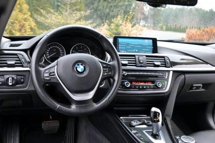 BMW 320 2.0d(143KM) Luxury Xenon Ringi Duża Navi El.Klapa I Wł Skóry Alu17" zdjęcie 29