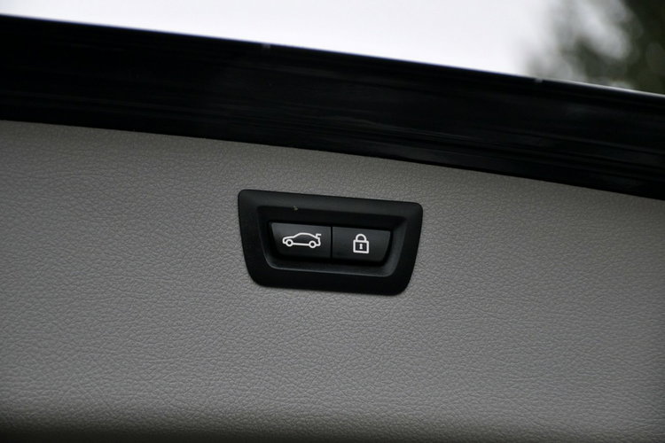 BMW 320 2.0d(143KM) Luxury Xenon Ringi Duża Navi El.Klapa I Wł Skóry Alu17" zdjęcie 38