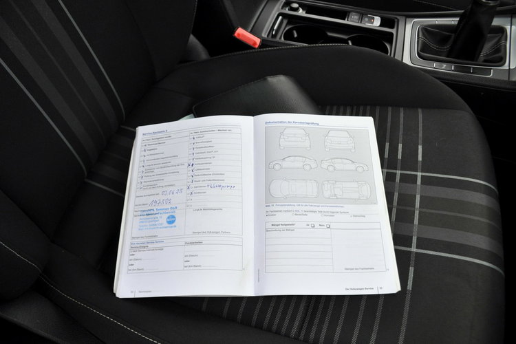 Volkswagen Golf 2.0TDI(150KM) Lounge Duża Navi Klimatronik PDC Wekur I Wł Alu16"ASO zdjęcie 40