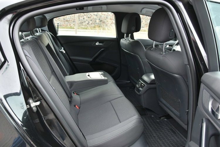 Peugeot 508 1.6HDi 120KM 2018r. Climatronic TEMPOMAT NAVi Kamera Blis zdjęcie 11