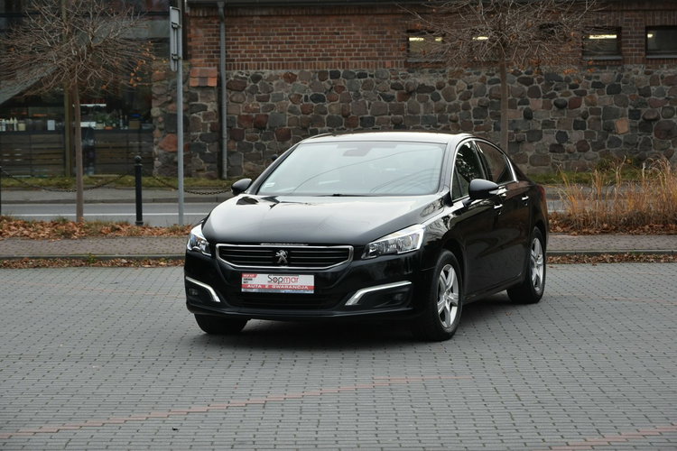 Peugeot 508 1.6HDi 120KM 2018r. Climatronic TEMPOMAT NAVi Kamera Blis zdjęcie 17