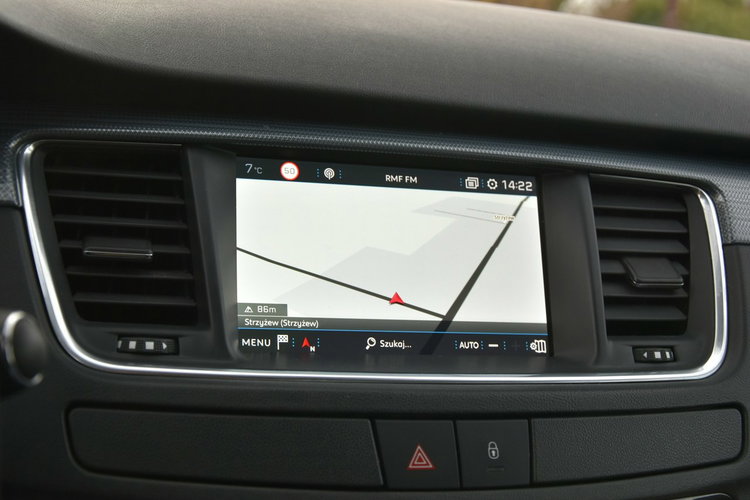 Peugeot 508 1.6HDi 120KM 2018r. Climatronic TEMPOMAT NAVi Kamera Blis zdjęcie 27