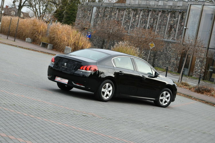Peugeot 508 1.6HDi 120KM 2018r. Climatronic TEMPOMAT NAVi Kamera Blis zdjęcie 4