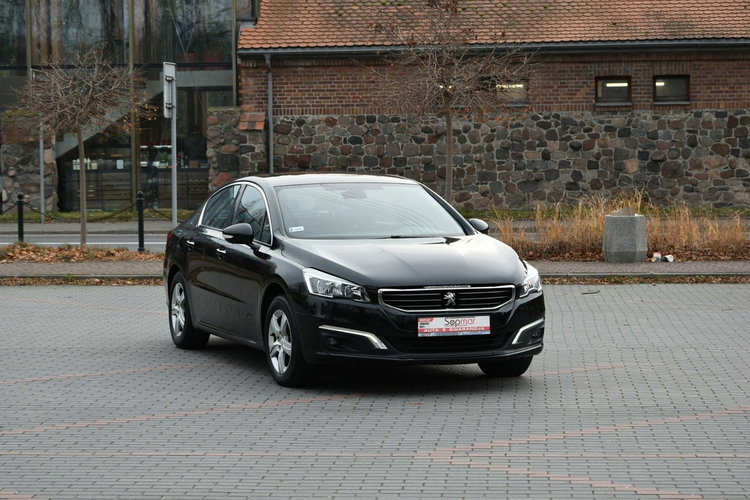 Peugeot 508 1.6HDi 120KM 2018r. Climatronic TEMPOMAT NAVi Kamera Blis zdjęcie 6