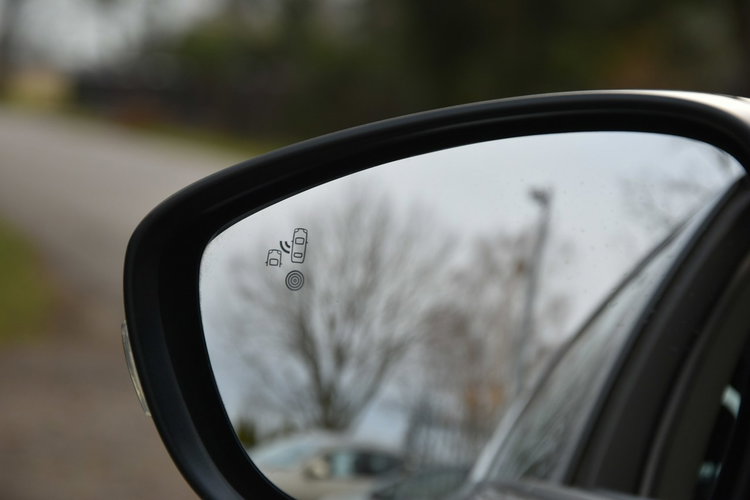 Peugeot 508 1.6HDi 120KM 2018r. Climatronic TEMPOMAT NAVi Kamera Blis zdjęcie 7