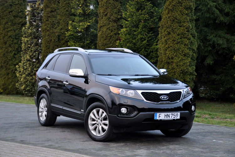 Kia Sorento 2.2CRDi(197KM) AWD Xenon Panorama Skóry Automat El.Fotel Alu18"ASO zdjęcie 2