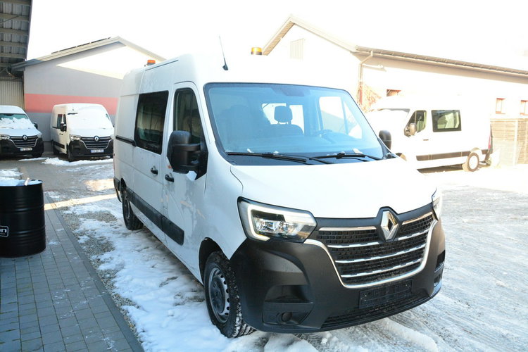 Renault Master średniak 7 osobowy brygadówka 150KM doka pełna opcja zdjęcie 2