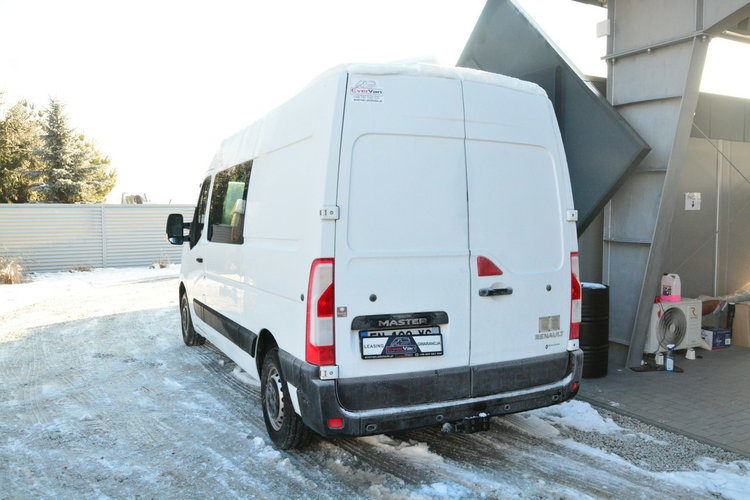 Renault Master średniak 7 osobowy brygadówka 150KM doka pełna opcja zdjęcie 3