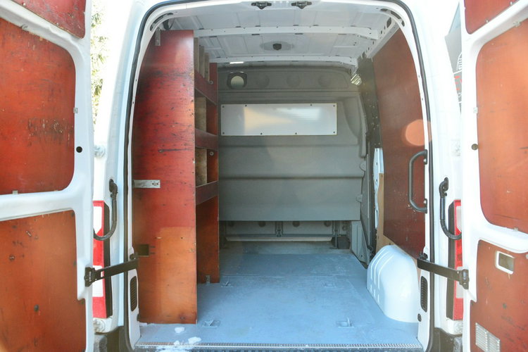 Renault Master średniak 7 osobowy brygadówka 150KM doka pełna opcja zdjęcie 5