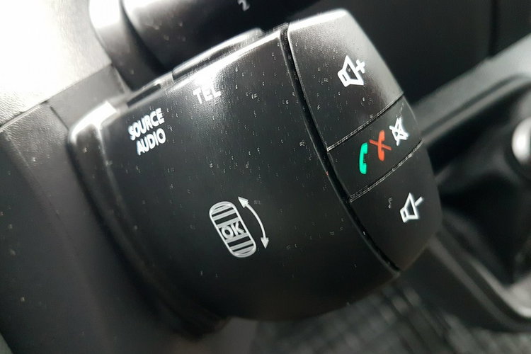 Renault Master 8EP CHŁODNIA 4.21x2.11x2.00 IZOTERMA AGREGAT CARRIER GRZANIE KLIMA zdjęcie 27