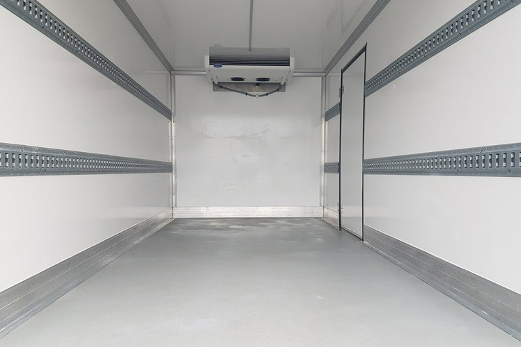 Renault Master 8EP CHŁODNIA 4.21x2.11x2.00 IZOTERMA AGREGAT CARRIER GRZANIE KLIMA zdjęcie 20