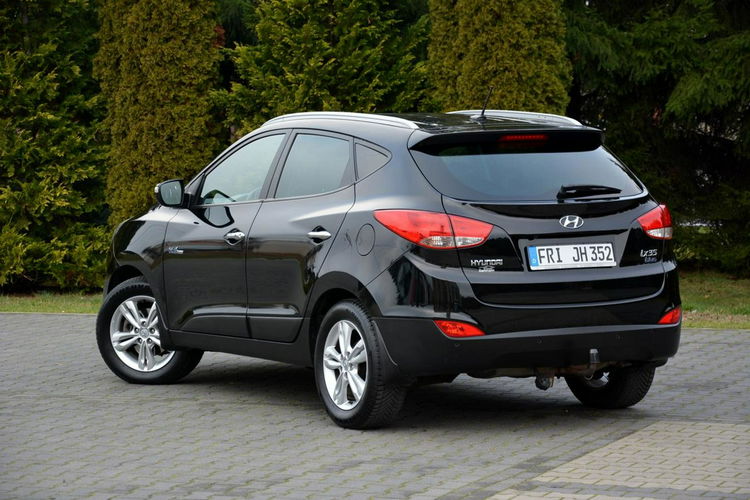 Hyundai ix35 Premium Keyless go Duża Navi Kamera Klimatronic pół-Skóry Hak ASO zdjęcie 13