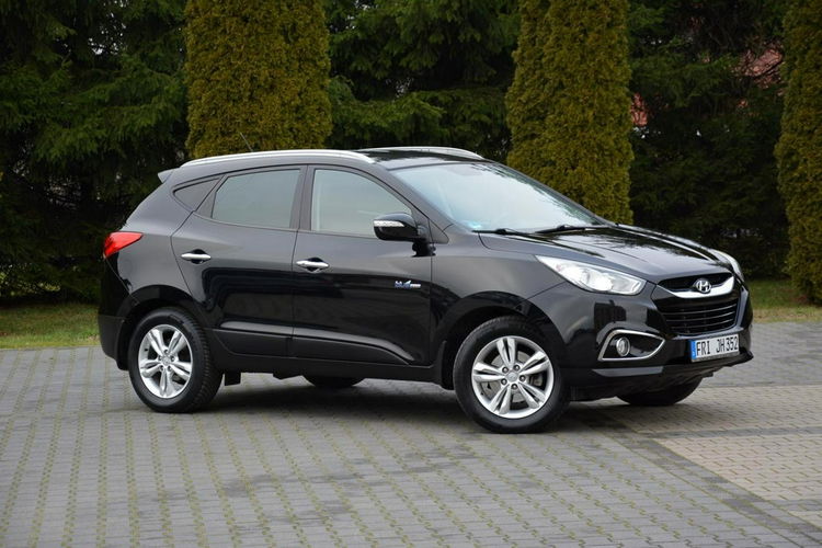 Hyundai ix35 Premium Keyless go Duża Navi Kamera Klimatronic pół-Skóry Hak ASO zdjęcie 3