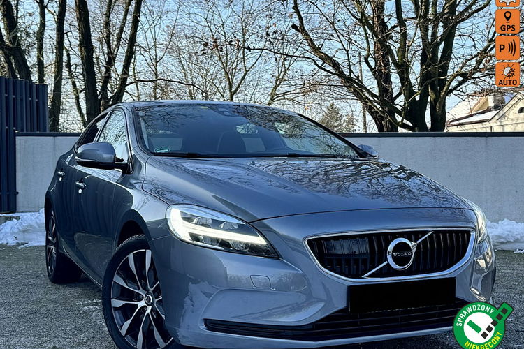 Volvo V40 Full LED Navi BLIS Aktywny Tempomat Gwarancja zdjęcie 1