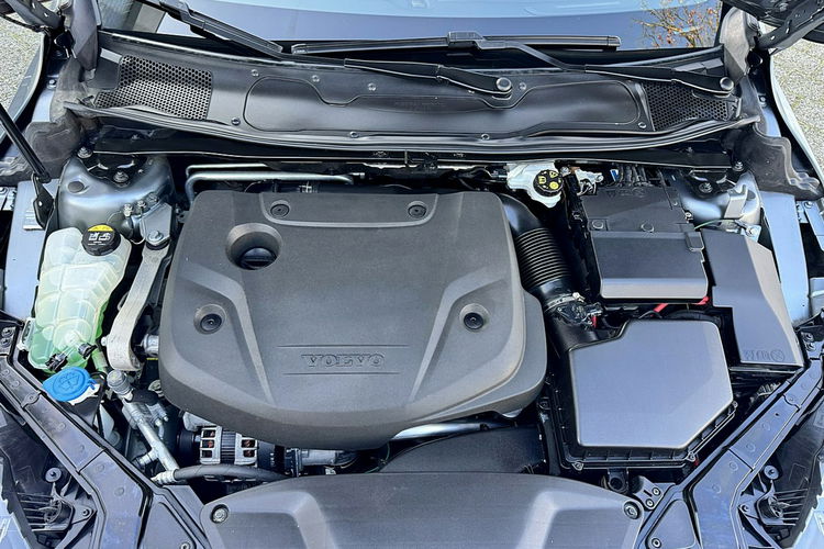 Volvo V40 Full LED Navi BLIS Aktywny Tempomat Gwarancja zdjęcie 15