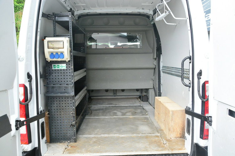 Renault Master L2H2 średniak 7-osobowy brygadówka doka pełna opcja zdjęcie 5