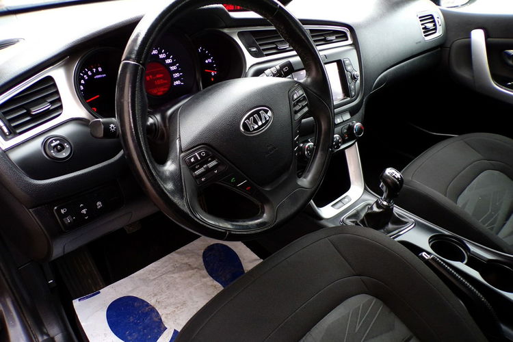 Kia Cee'd Led /Kamera /Navi /1.6 /135KM / I Właść/2016r zdjęcie 17