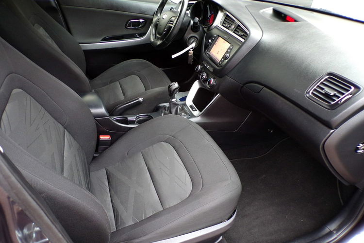 Kia Cee'd Led /Kamera /Navi /1.6 /135KM / I Właść/2016r zdjęcie 24