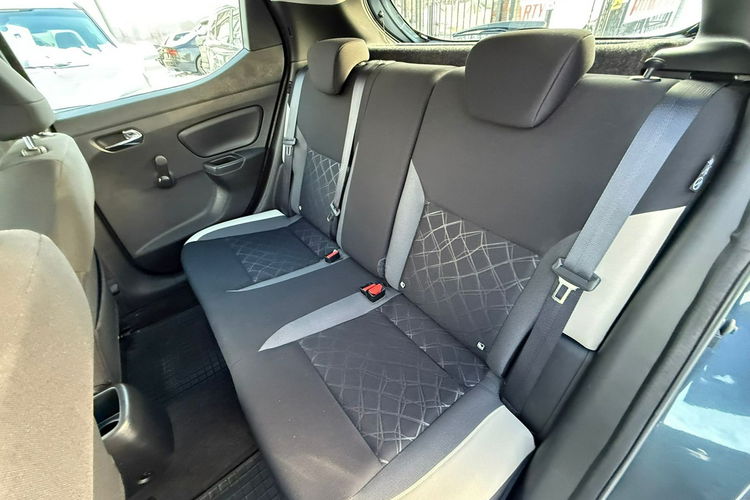 Nissan Micra Pierwszy właściciel, serwis, bezwypadkowy, bogata wersja zdjęcie 13