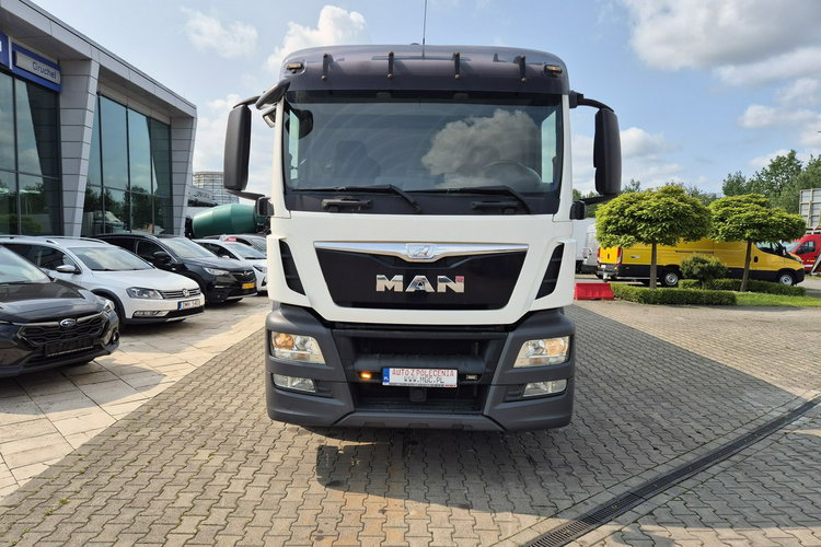 MAN TGS 26.400 MAN TGS 26.400 / KONTENER + IZOTERMA / 1 WŁ / ZAREJESTROWANY / WEBASTO zdjęcie 3
