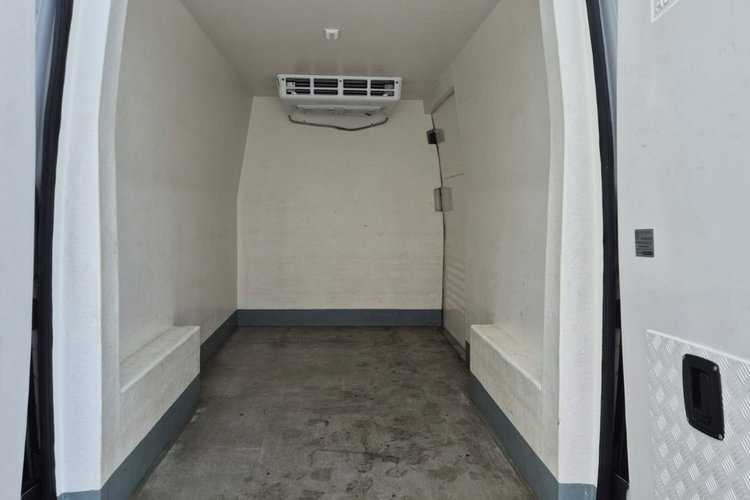 Mercedes Sprinter Chłodnia Polski Salon zdjęcie 5