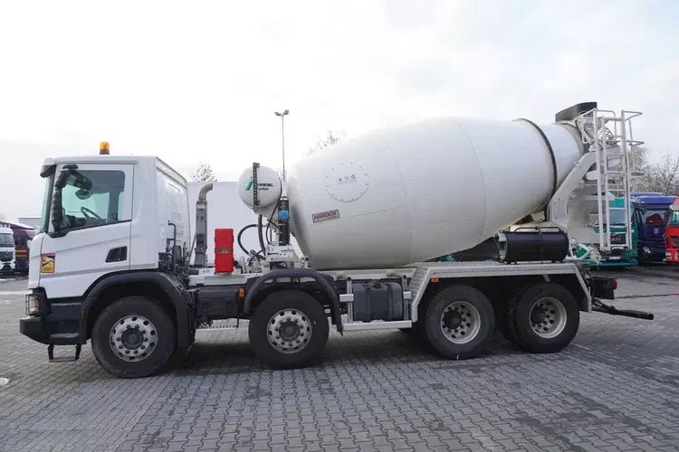 Scania P410 XT 8x4 / 80 tys. km / Betoniarka SCHWING-STATTER AM 9 FHC 9 m3 zdjęcie 3