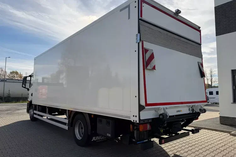 MAN TGM 15.250 zdjęcie 3