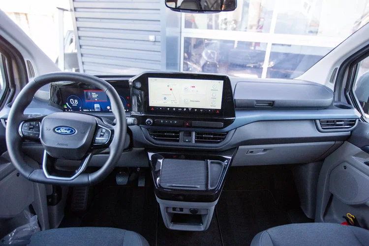 Ford tourneo-custom zdjęcie 23