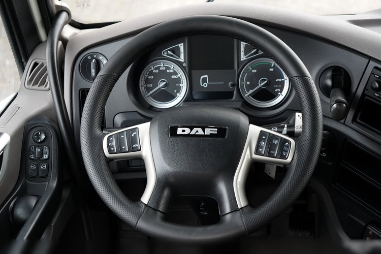 DAF XF 480 / SUPER SPACE CAB /  2021 ROK zdjęcie 29