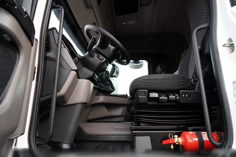 Scania R 450 / RETARDER / NISKA KABINA /  zdjęcie 23