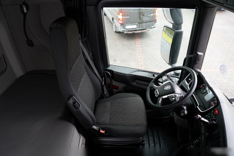 Scania R 450 / RETARDER / NISKA KABINA /  zdjęcie 27