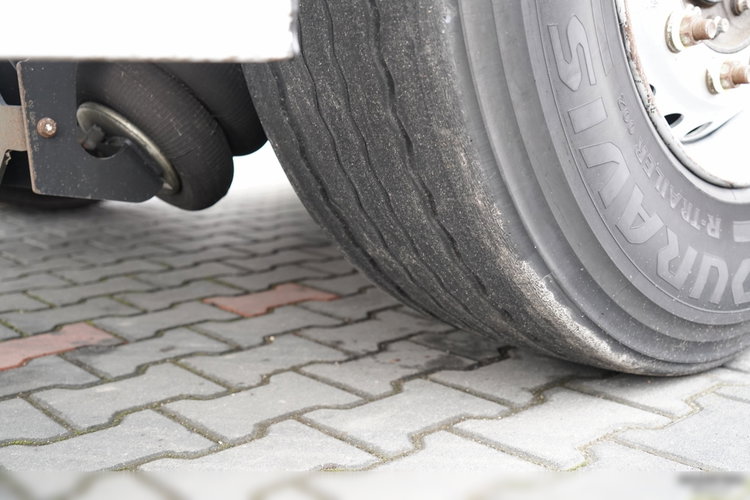 Fruehauf / KONTENER / KOFFER / ROLETA / WINDA DOHALLNDIA / OŚ PODOSZONA / SAF / MOCNA PODŁOGA zdjęcie 18