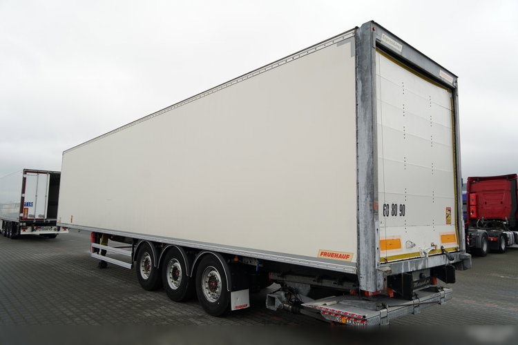 Fruehauf / KONTENER / KOFFER / ROLETA / WINDA DOHALLNDIA / OŚ PODOSZONA / SAF / MOCNA PODŁOGA zdjęcie 5