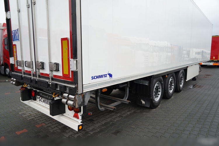 SCHMITZ / CHŁODNIA / THERMO KING  / HAKÓWKA / OŚ PODNOSZONA / KOSZ NA PALETY zdjęcie 13