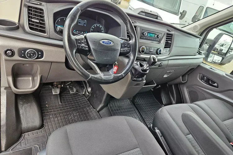 Ford transit DoKa 7 osób 79999zł NETTO 2.0TdCi/131KM zdjęcie 14