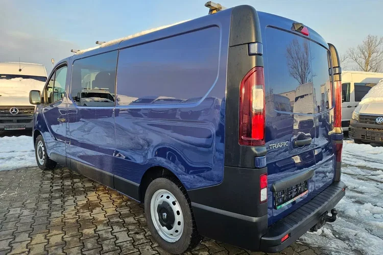 Renault Trafic L2H1 74900zł NETTO Brygadówka 6 osób 2.0dCi/120KM zdjęcie 10