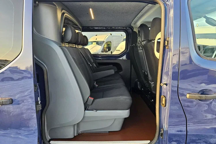 Renault Trafic L2H1 74900zł NETTO Brygadówka 6 osób 2.0dCi/120KM zdjęcie 28