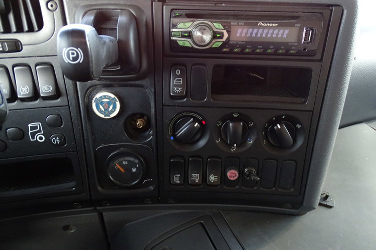 Scania P230 Laweta, Specjalny,  Automat, Pomoc drogowa Pomoc drogowa, Laweta, Najazd, Pojazd Specjalny, , Automat P230 zdjęcie 21