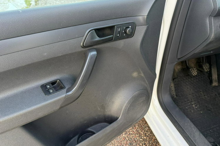 Volkswagen Caddy MAXI 2.0 109KM MPI Nowy GAZ LPG EcoFuel /2015 r / 58 ty przebiegu zdjęcie 18