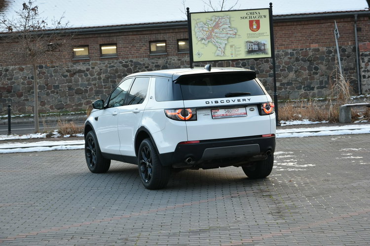 Land Rover Discovery Sport HSE 2.0 BENZYNA 241KM XI.2016r. SALON 4x4 7os. Skóra Kamera Panorama zdjęcie 21