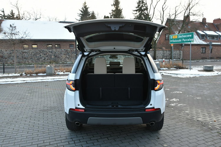Land Rover Discovery Sport HSE 2.0 BENZYNA 241KM XI.2016r. SALON 4x4 7os. Skóra Kamera Panorama zdjęcie 38