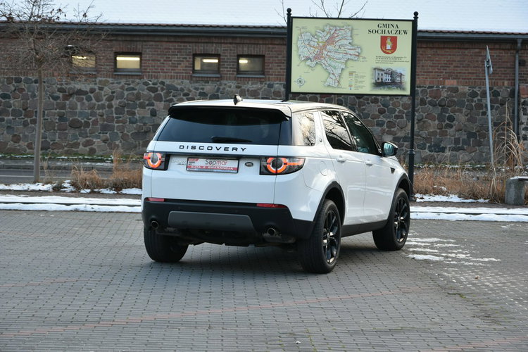 Land Rover Discovery Sport HSE 2.0 BENZYNA 241KM XI.2016r. SALON 4x4 7os. Skóra Kamera Panorama zdjęcie 7