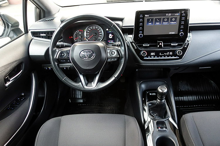 Toyota Corolla LED+NAVI+Kamera+ACC+2xKlimatronic 3LataGWARANCJA 1wł Kraj Bezwyp. F23% 4x2 zdjęcie 12